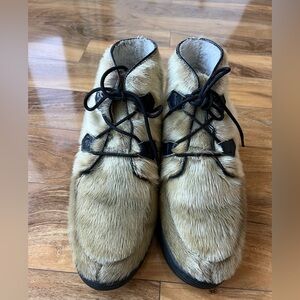 Vintage Retro Blondo Seal skin lace up  Fur Boots Men’s 11